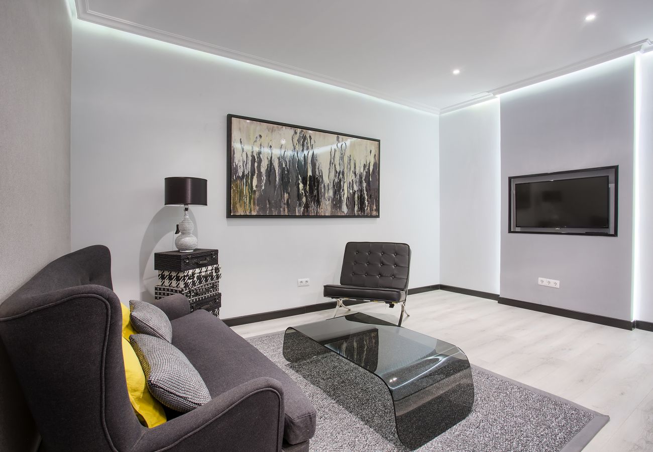 Apartamento en Madrid - Ortega y Gasset I, by Presidence Rentals