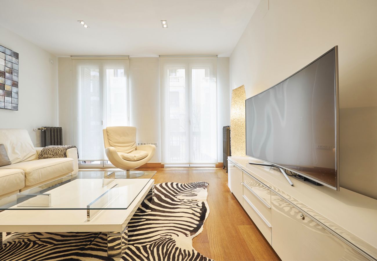 Apartment in Madrid - Goya Luxury, by Presience Rentals