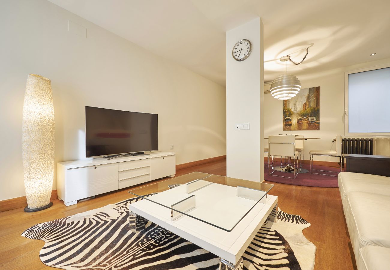 Apartment in Madrid - Goya Luxury, by Presience Rentals