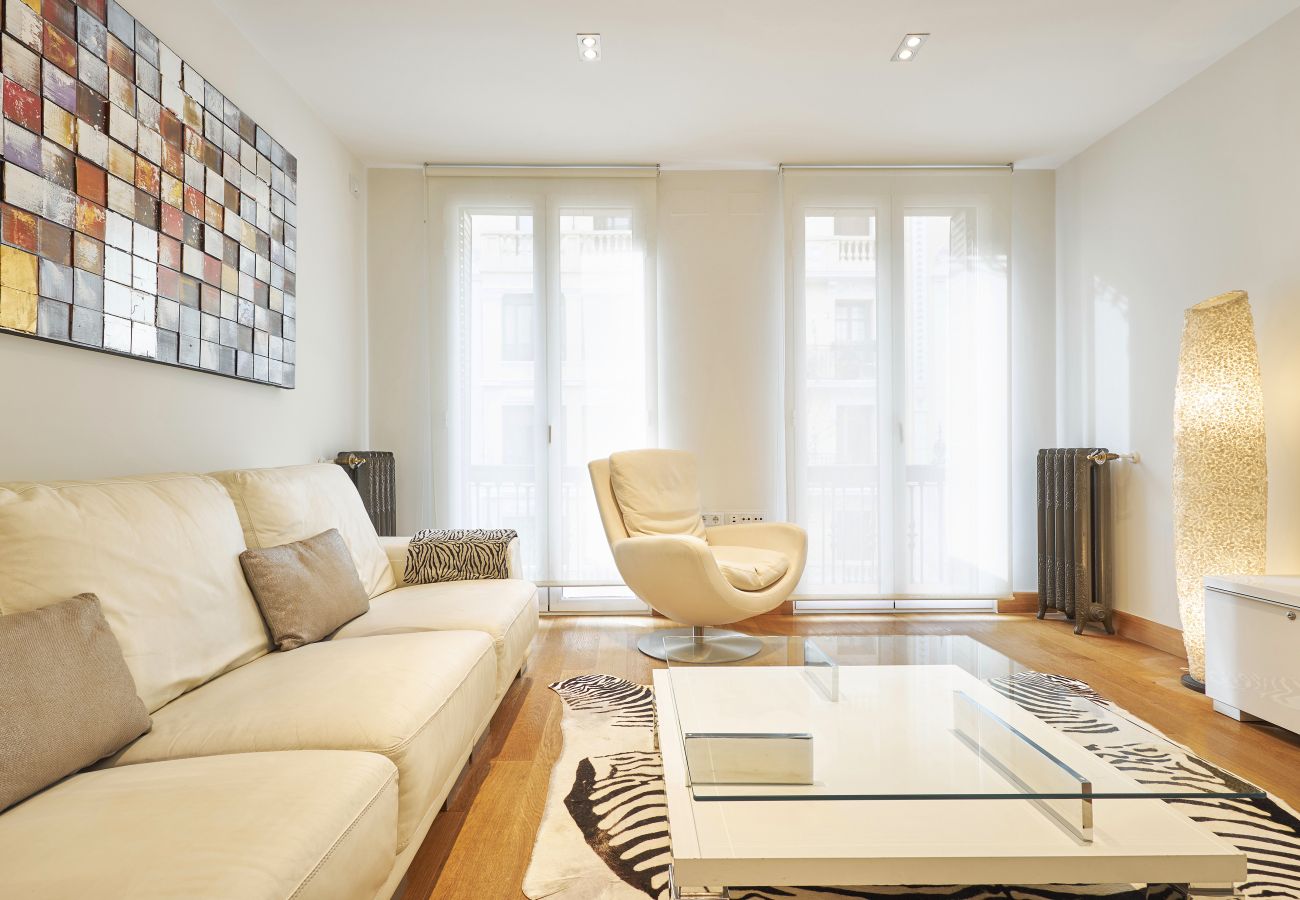 Apartment in Madrid - Goya Luxury, by Presience Rentals