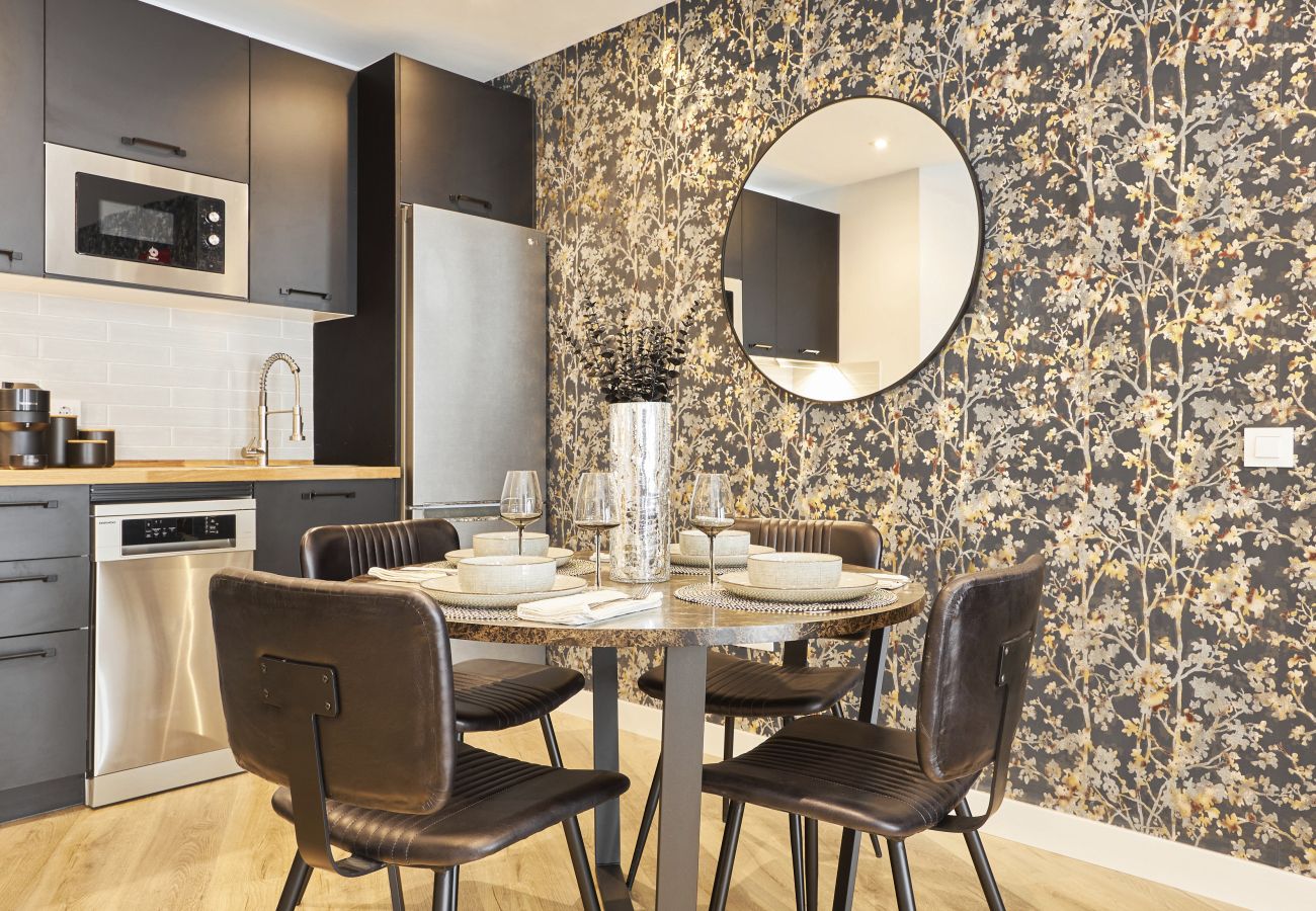 Apartment in Madrid - Gran Via Style, by Presidence Rentals